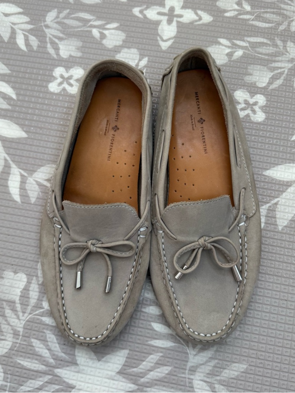 Mercanti Fiorentini Taupe Beige Women’s Suede Comfort Driving Loafers Size 9